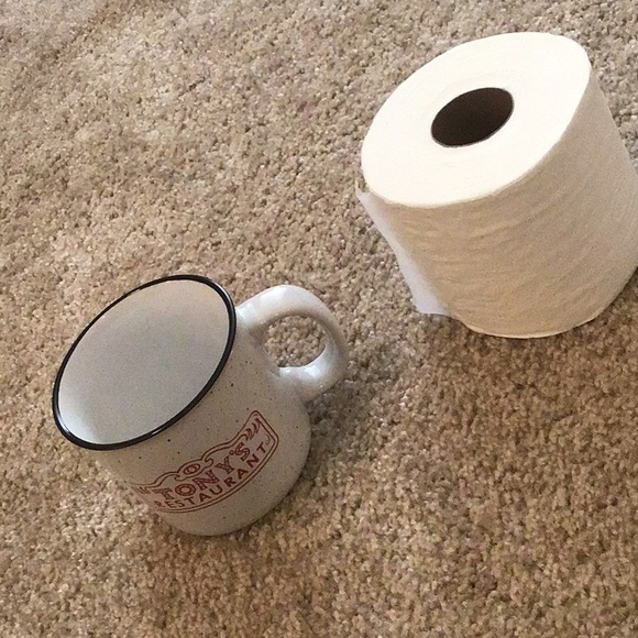 Lady and the Tramp, Tony’s Restaurant Mug, NWOT - Picture 7 of 7